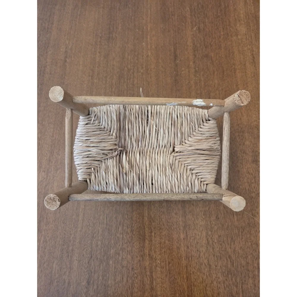 Miniature‎ Wicker Ladderback Bench Dolls 9x7x5 Cottage